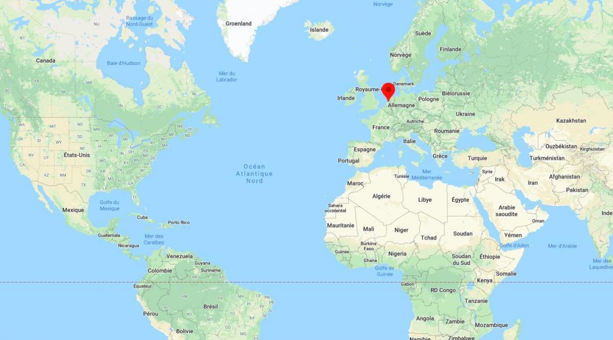 خريطة العالم تظهر أمستردام